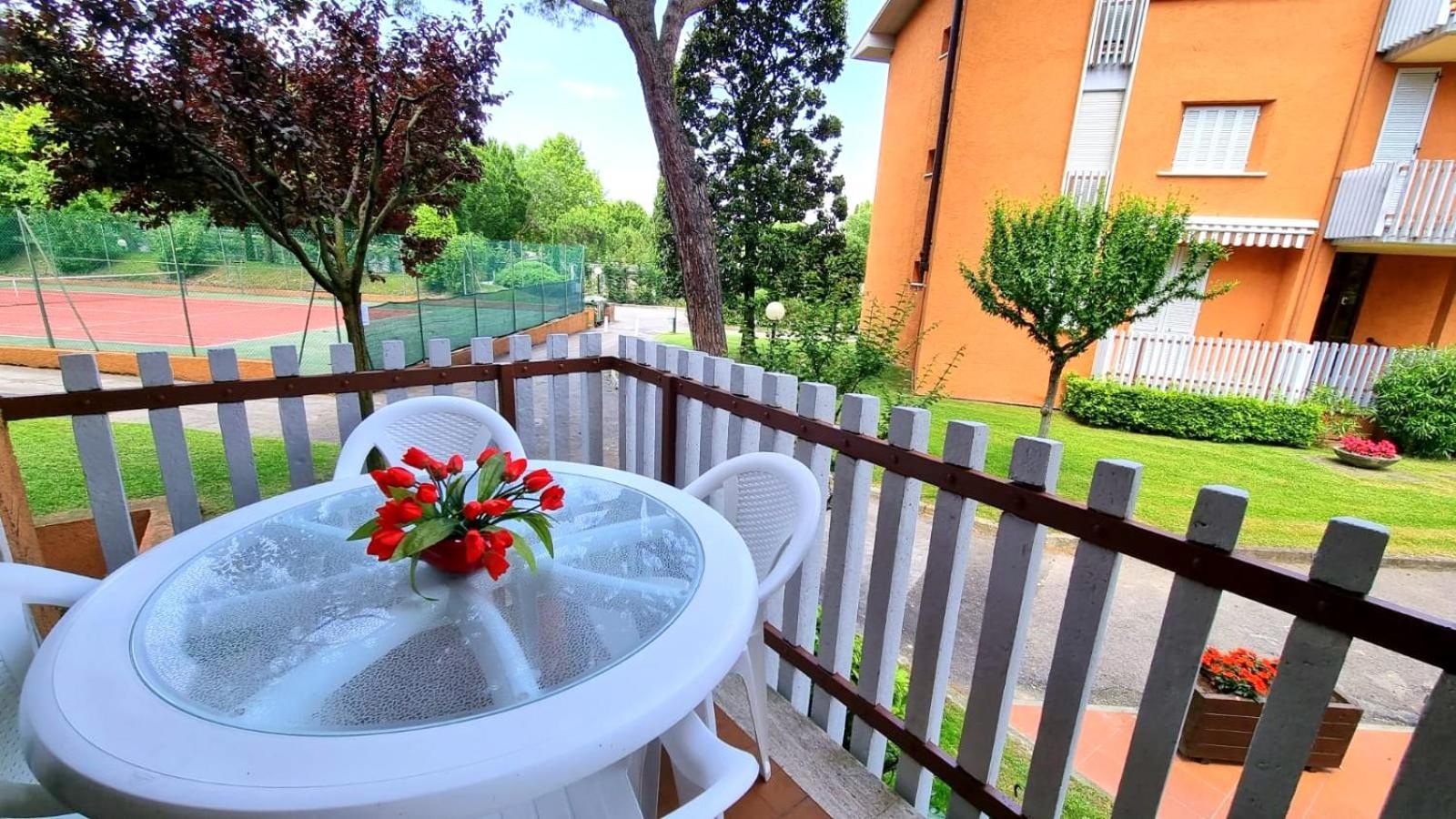 Appartamento Peschiera Пескиера дел Гарда Екстериор снимка