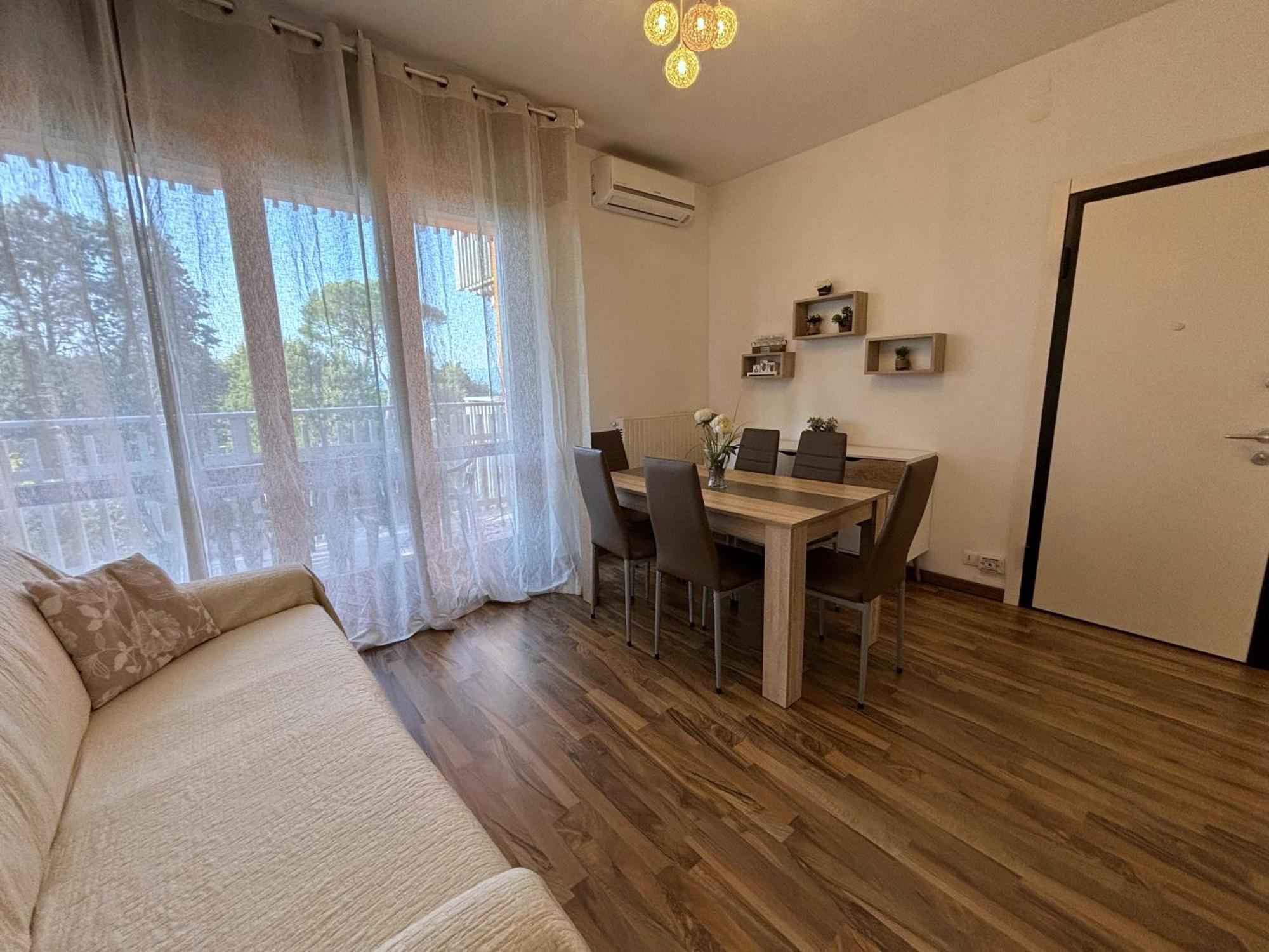 Appartamento Peschiera Пескиера дел Гарда Екстериор снимка