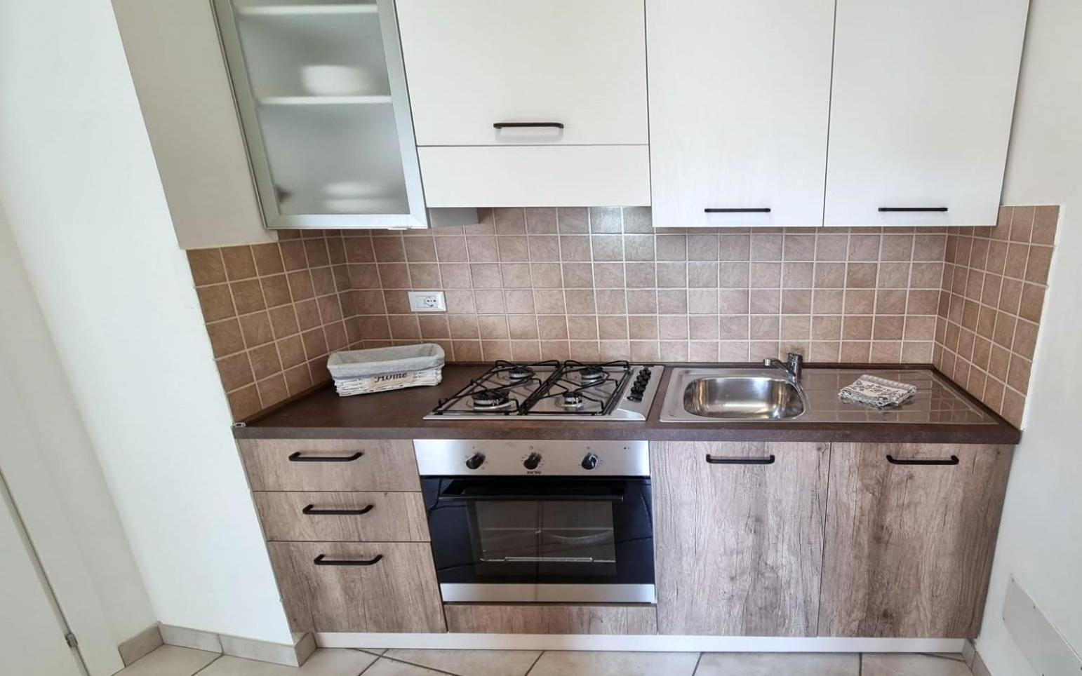 Appartamento Peschiera Пескиера дел Гарда Екстериор снимка